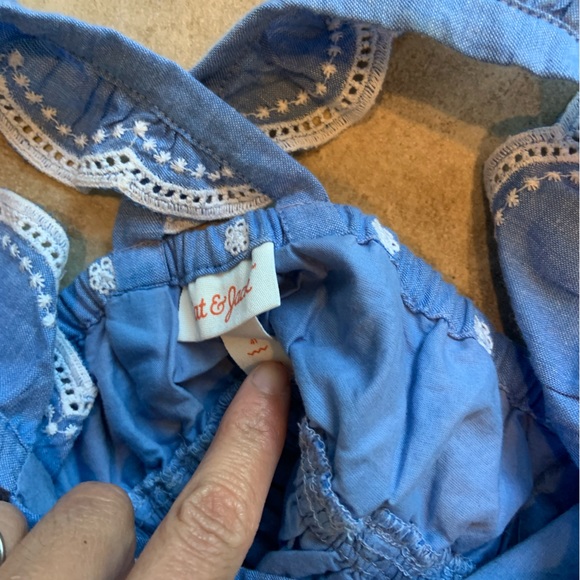 Girls 4T bundle - Picture 2 of 6